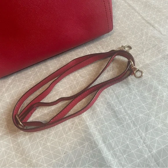 Lo & Sons The Pearl Crossbody Bag in Red Saffiano/Gold/Gray - Picture 2 of 6